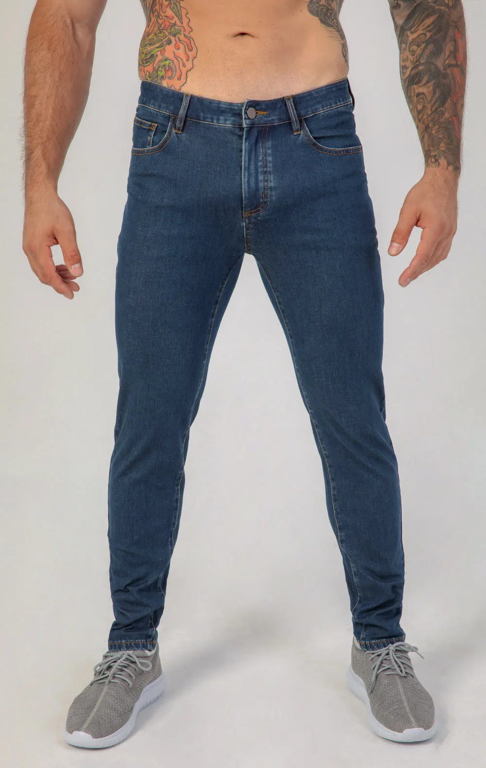 Contour Fit Jeans : Mid Blue