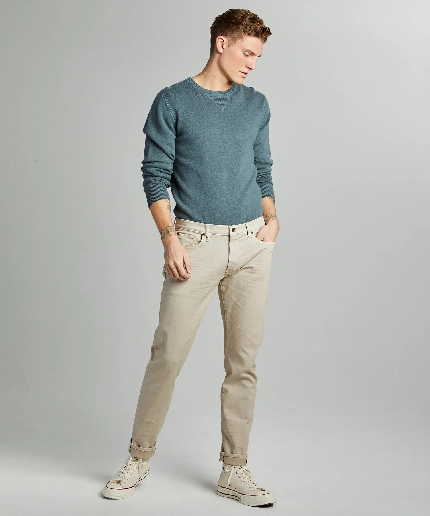 Slim Fit 5-Pocket Garment-Dyed Stretch Twill in Casual Khaki