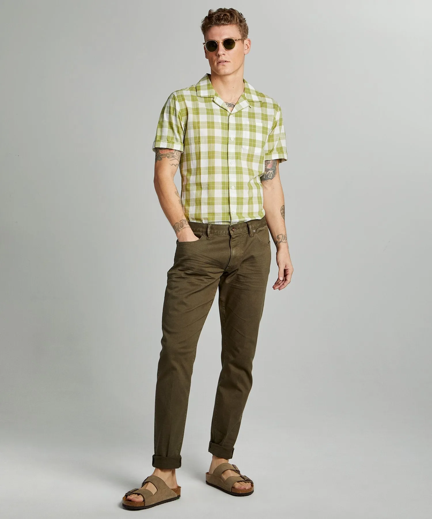 Slim Fit 5-Pocket Garment-Dyed Stretch Twill in Olive